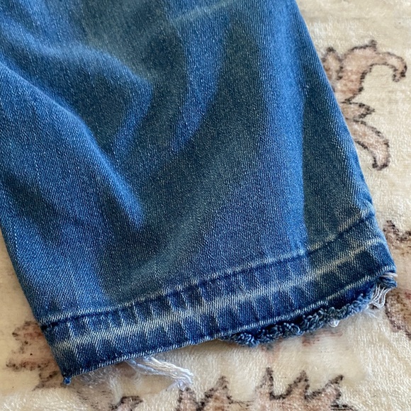 Levi's Light Blue Denim Jeans - Picture 10 of 11